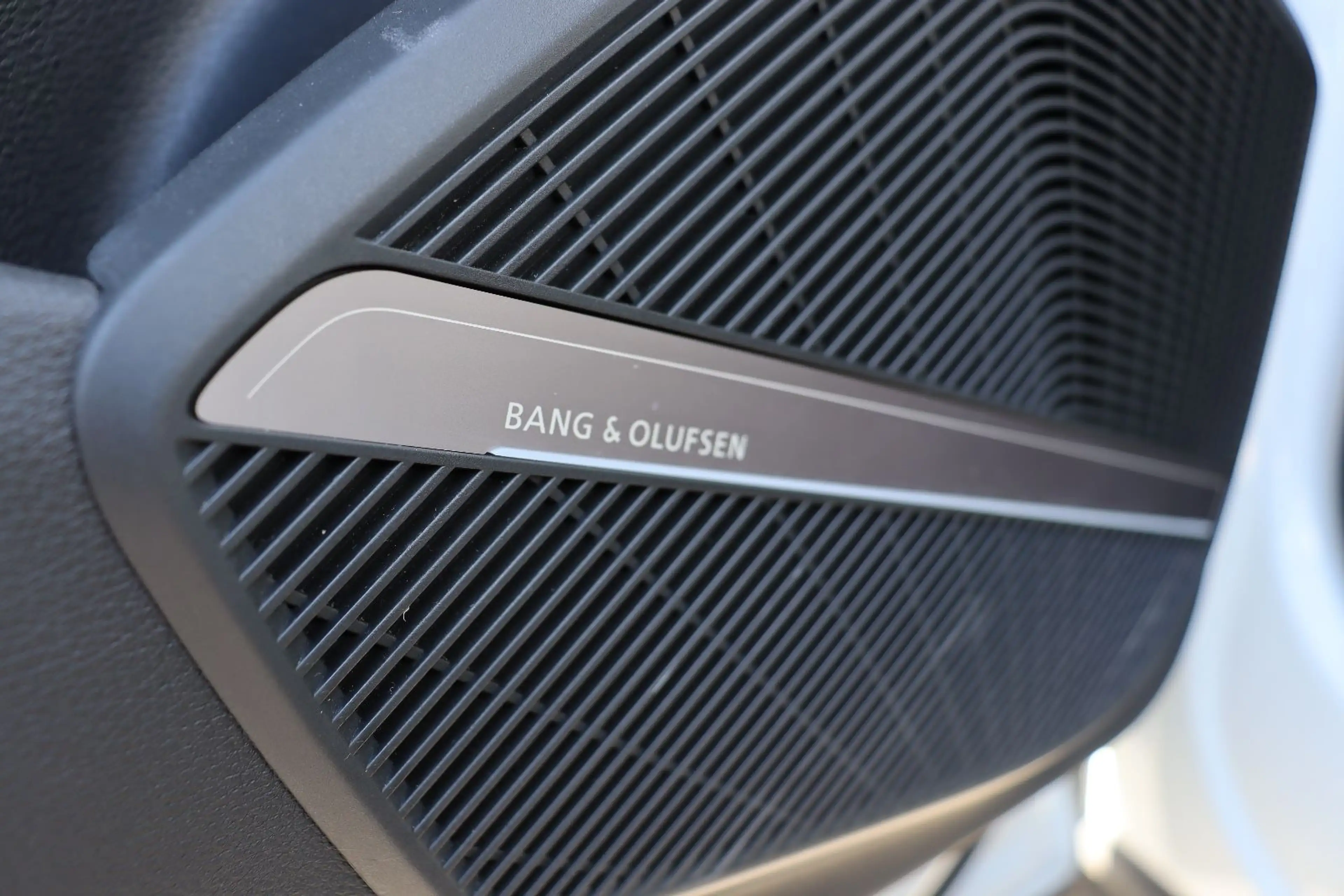Audi SQ5 *MATRIX*B&O*PANO*360°*AHK*LUFT*ACC* — photo 9