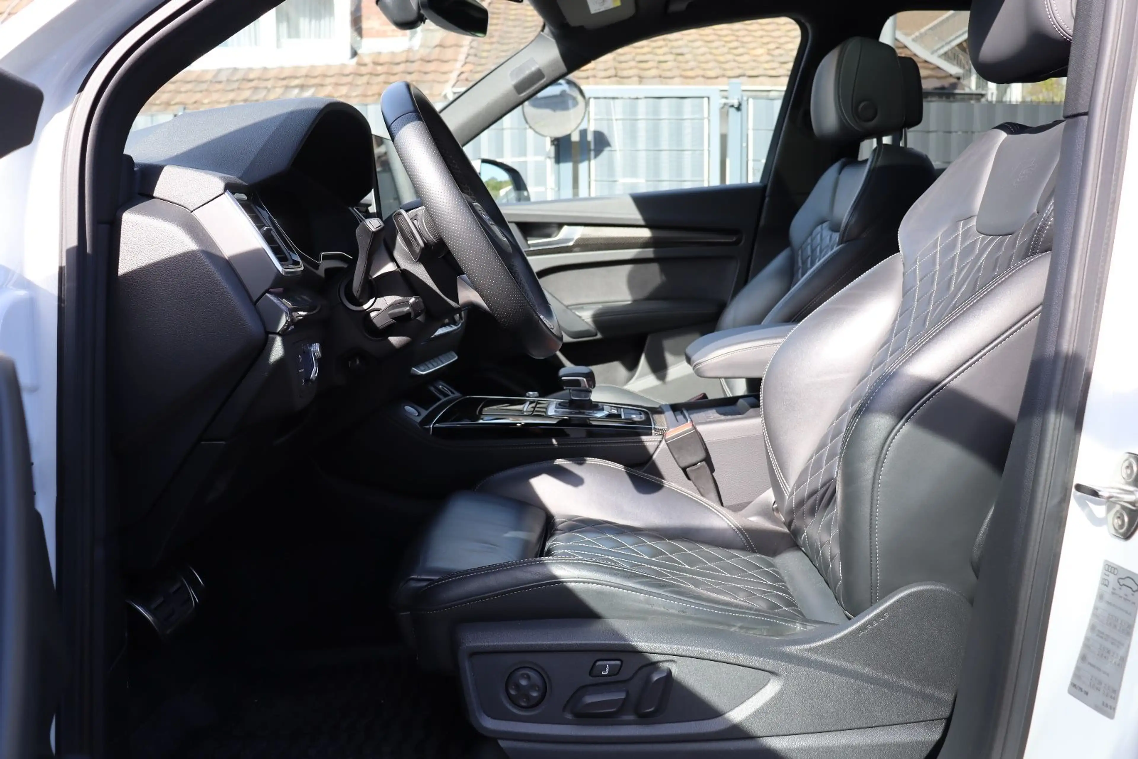 Audi SQ5 *MATRIX*B&O*PANO*360°*AHK*LUFT*ACC* — photo 6