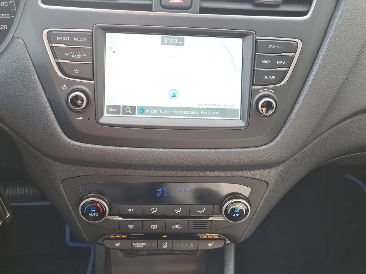 Hyundai i20 *Automatik*Navi*Rkamera*SHZ*LHZ*PDC*CarPlay*, миниатюра 14