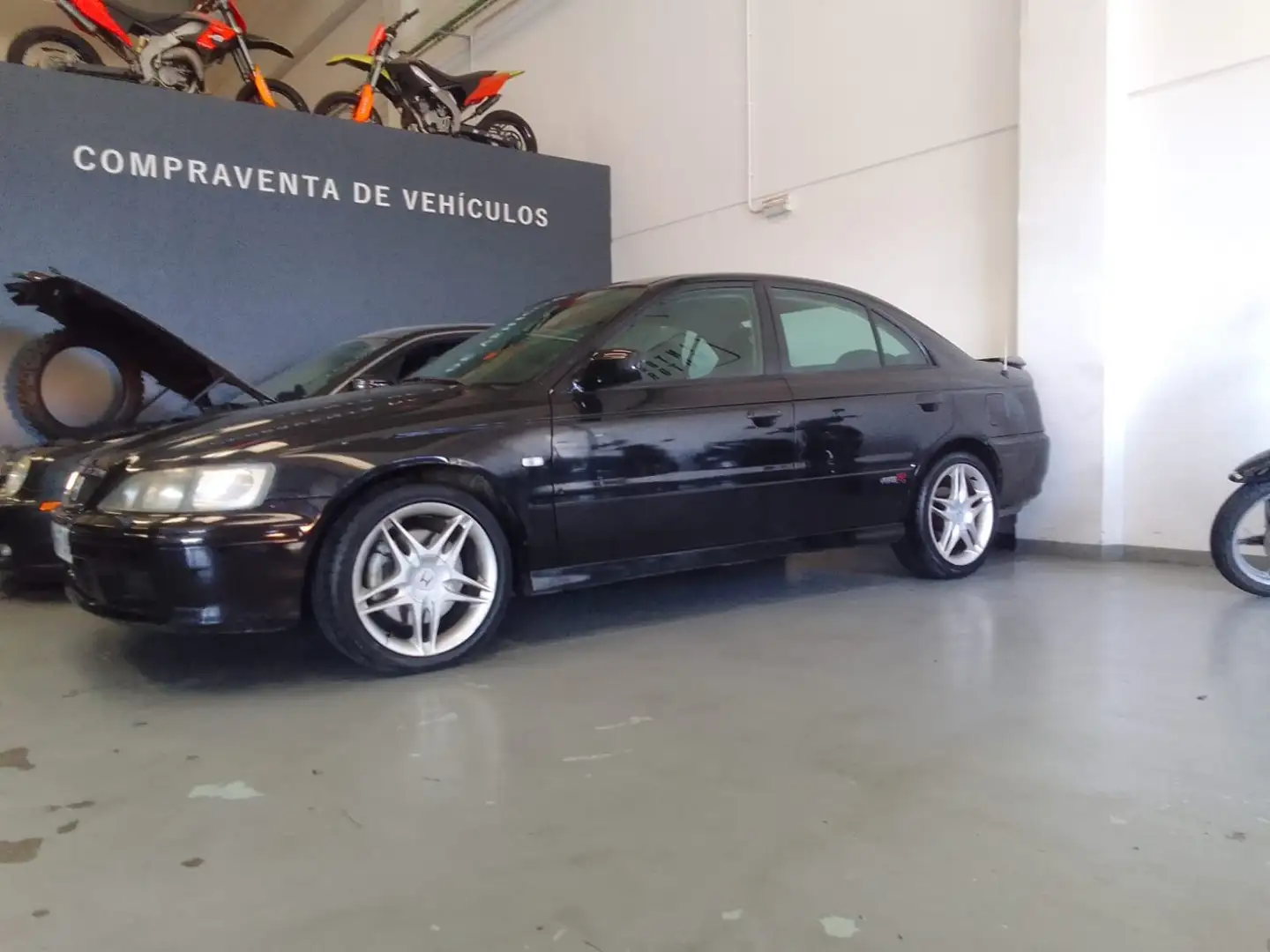Honda Accord Accord 2.2i Type R DOHC VTEC R Zwart - 1