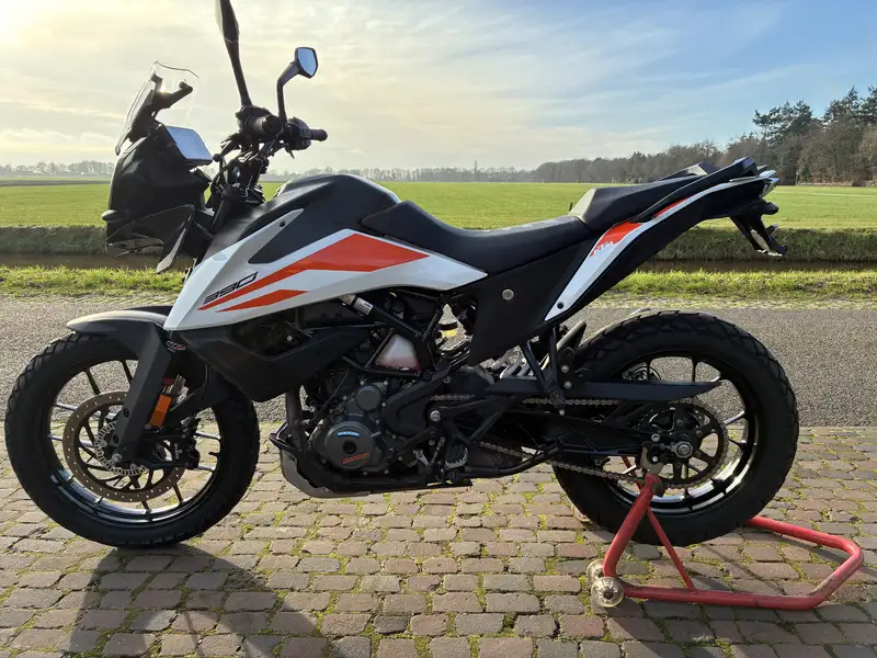 KTM 390 Adventure - foto 3
