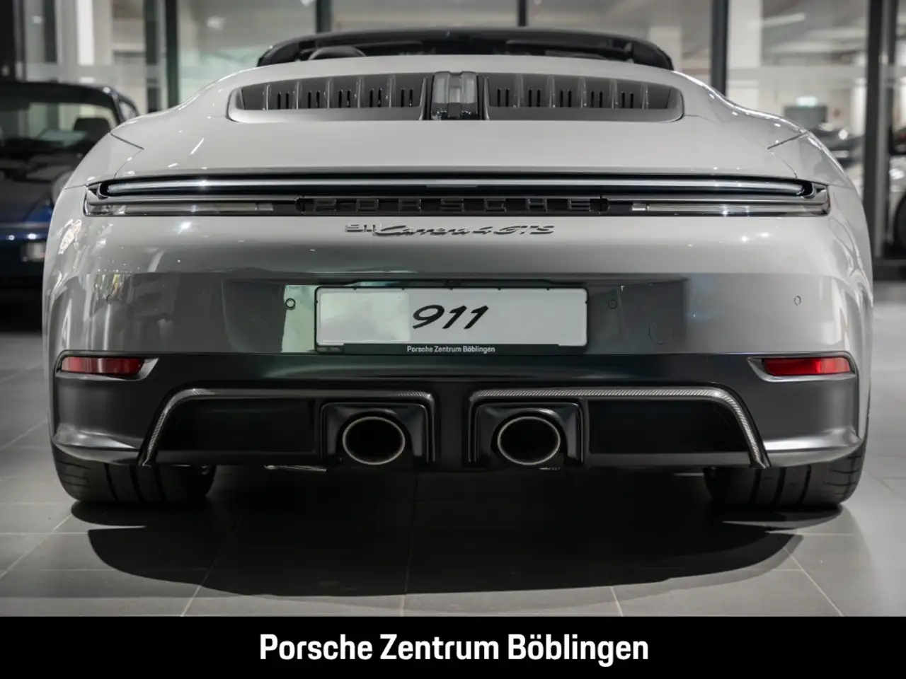 Porsche 992 911 Carrera 4 GTS Cabrio Burmester Clubleder 13