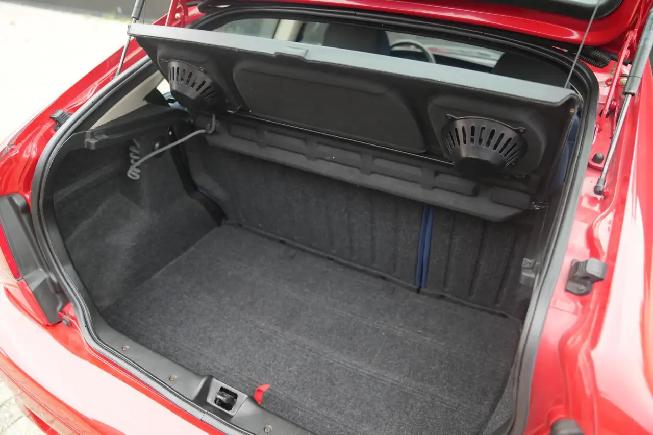 Lancia Delta HPE 1.8-16V VVT, foto 6