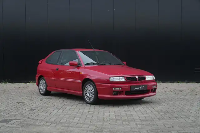 Lancia Delta HPE 1.8-16V VVT