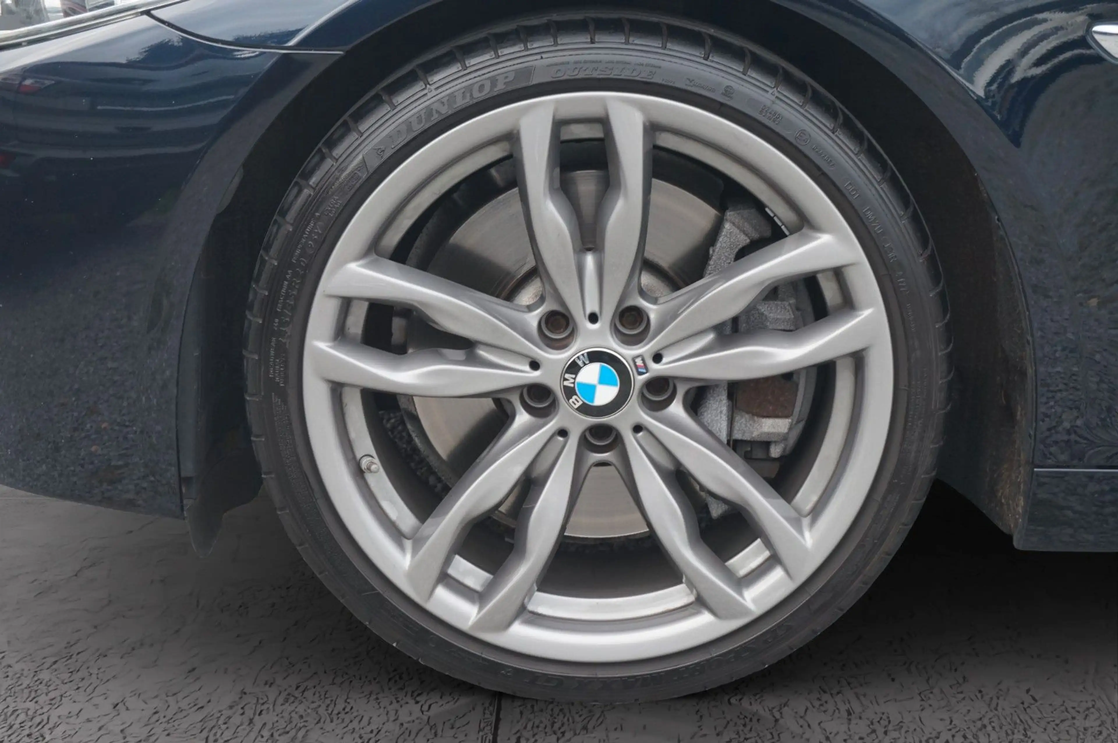 BMW 550 d Touring xDrive*PAN~H&K~Nappa L~98% Voll — photo 10