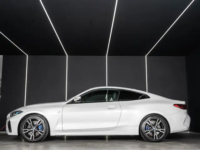 BMW 4 Series view 7