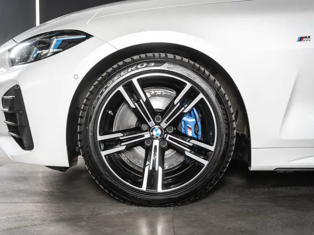 BMW 4 Series view 6