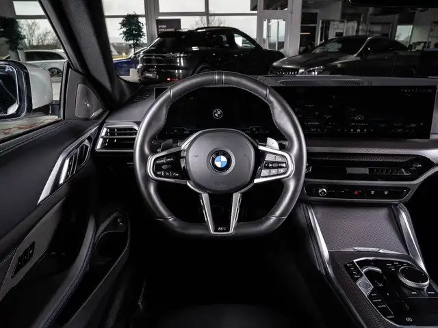 BMW 4 Series view 12