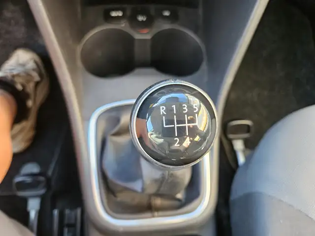 Volkswagen Polo view 15