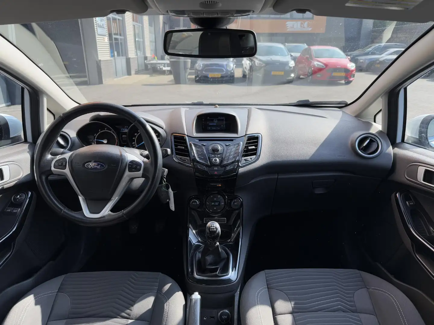 Ford Fiesta 1.0 EcoBoost Titanium Clima Cruise Bluetooth Blanc - 2