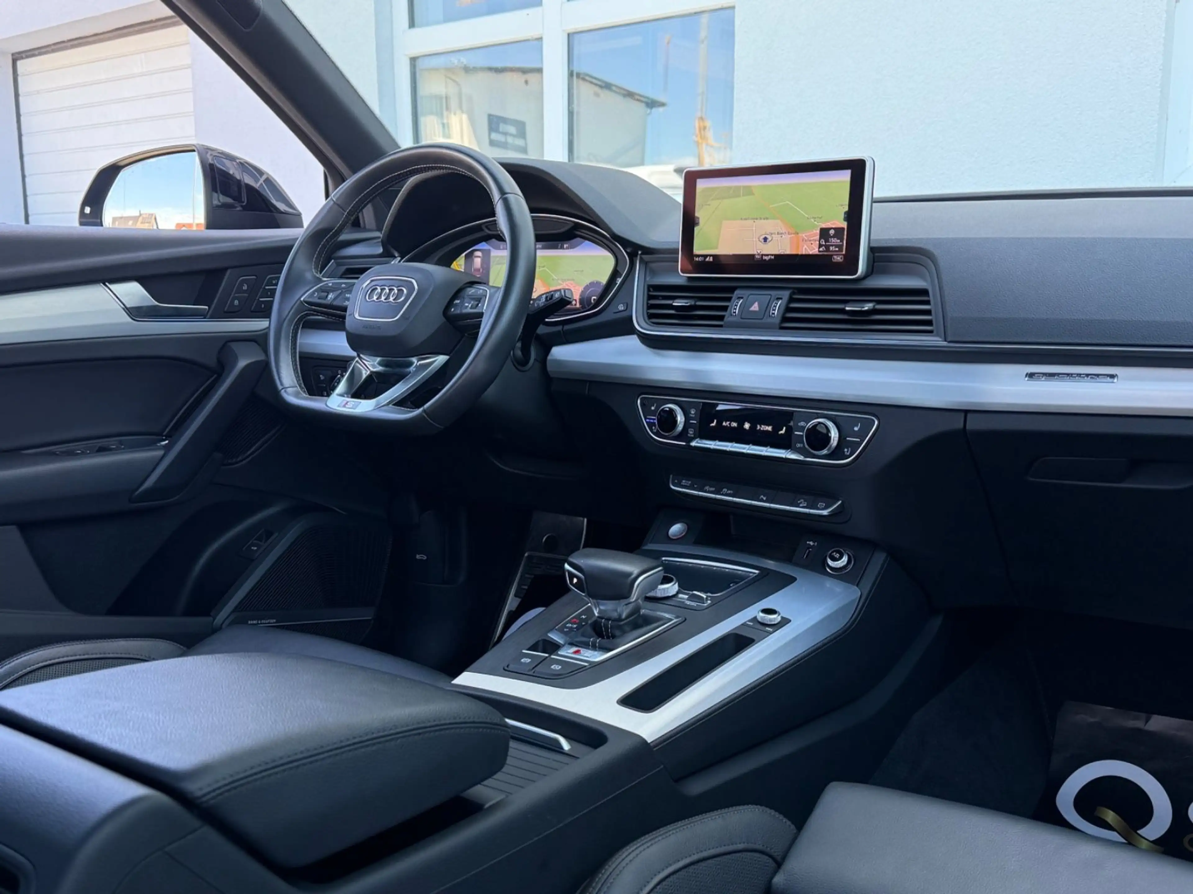 Audi SQ5 3.0 TDI Quattro Mild-Hybrid*PANO*MEMORY*B&O* — photo 7
