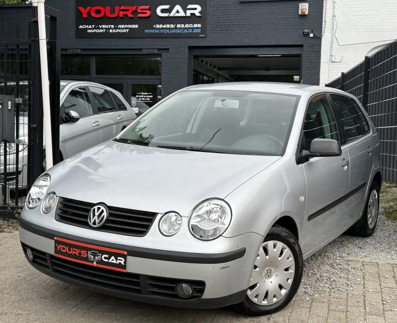 Volkswagen Polo 1.2i Comfortline -- Garantie 12 Mois -- Gris - 1