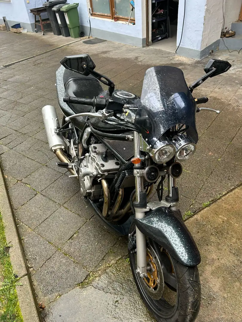 Suzuki GSF 600 Verde - 1
