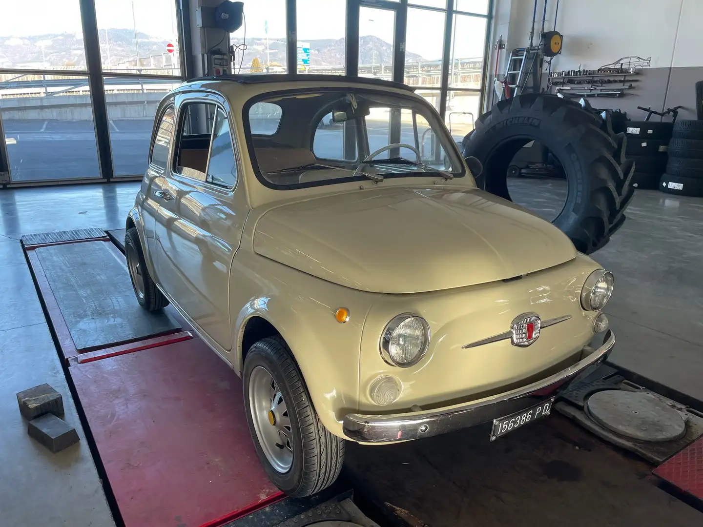 Fiat 500 110F - 1