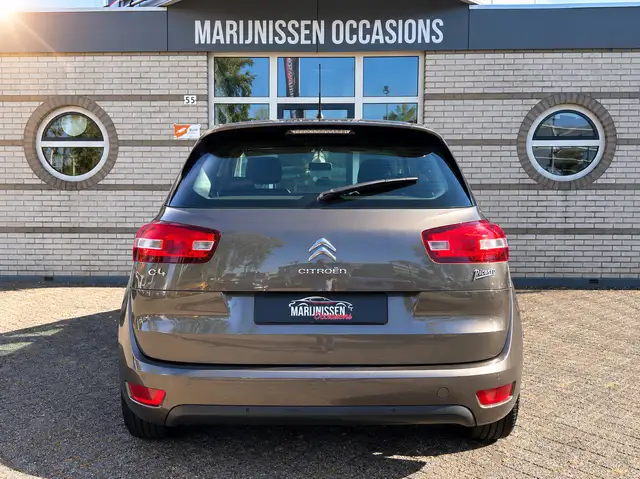 Citroen C4 Picasso view 6