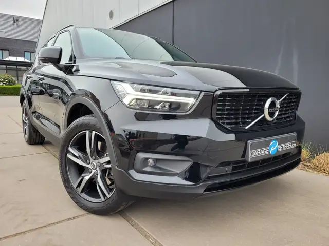 Volvo XC40 view 6