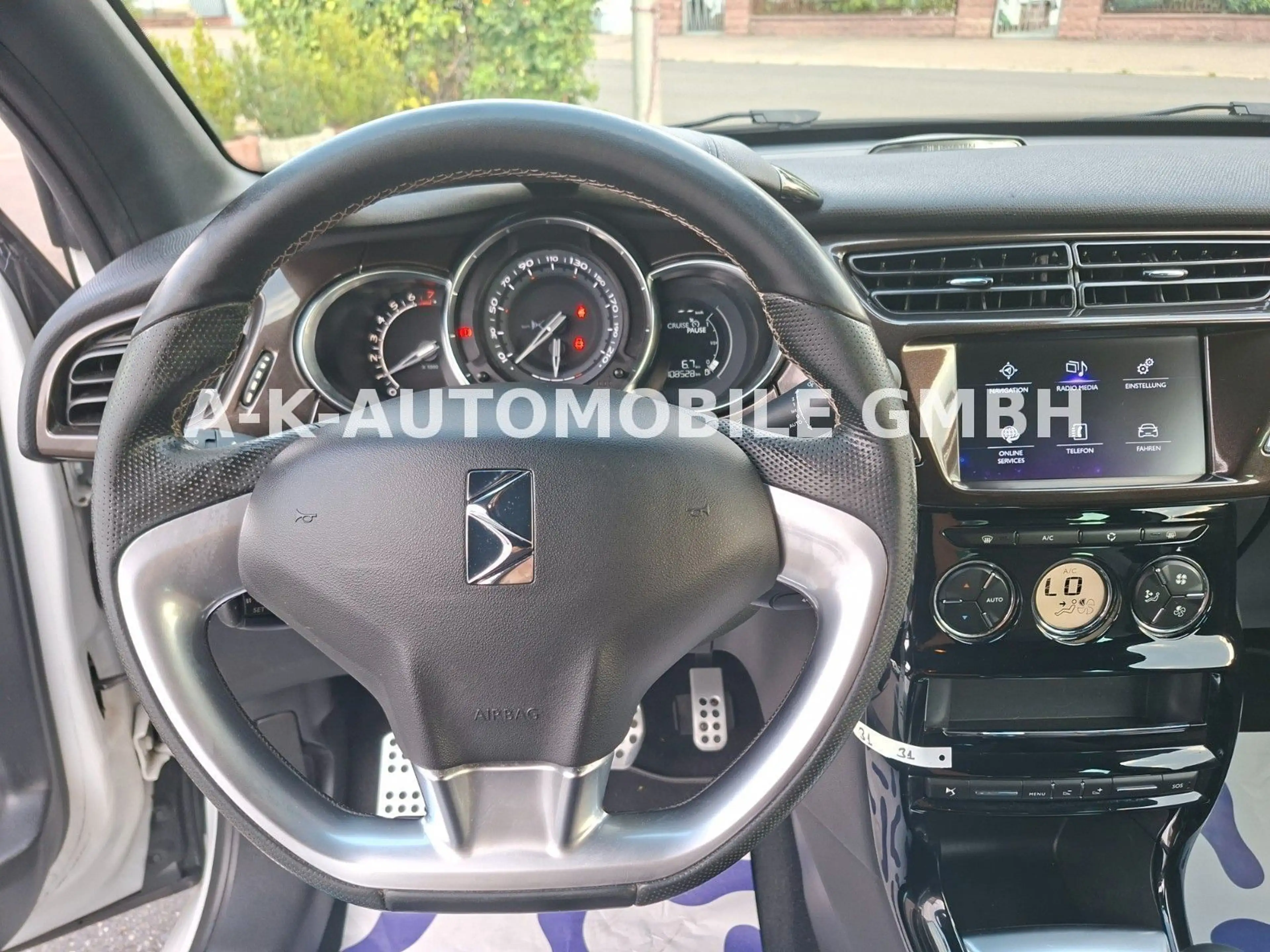 Citroen DS3 M/S AHNY 1-HAND — photo 15