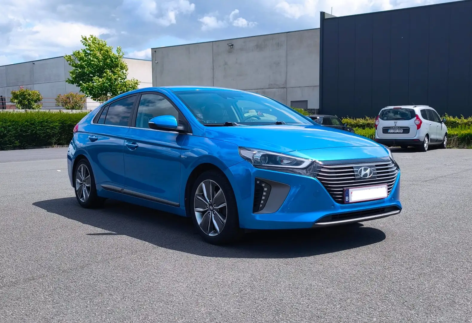Hyundai IONIQ IONIQ Hybrid 1.6 GDI Premium Blauw - 1