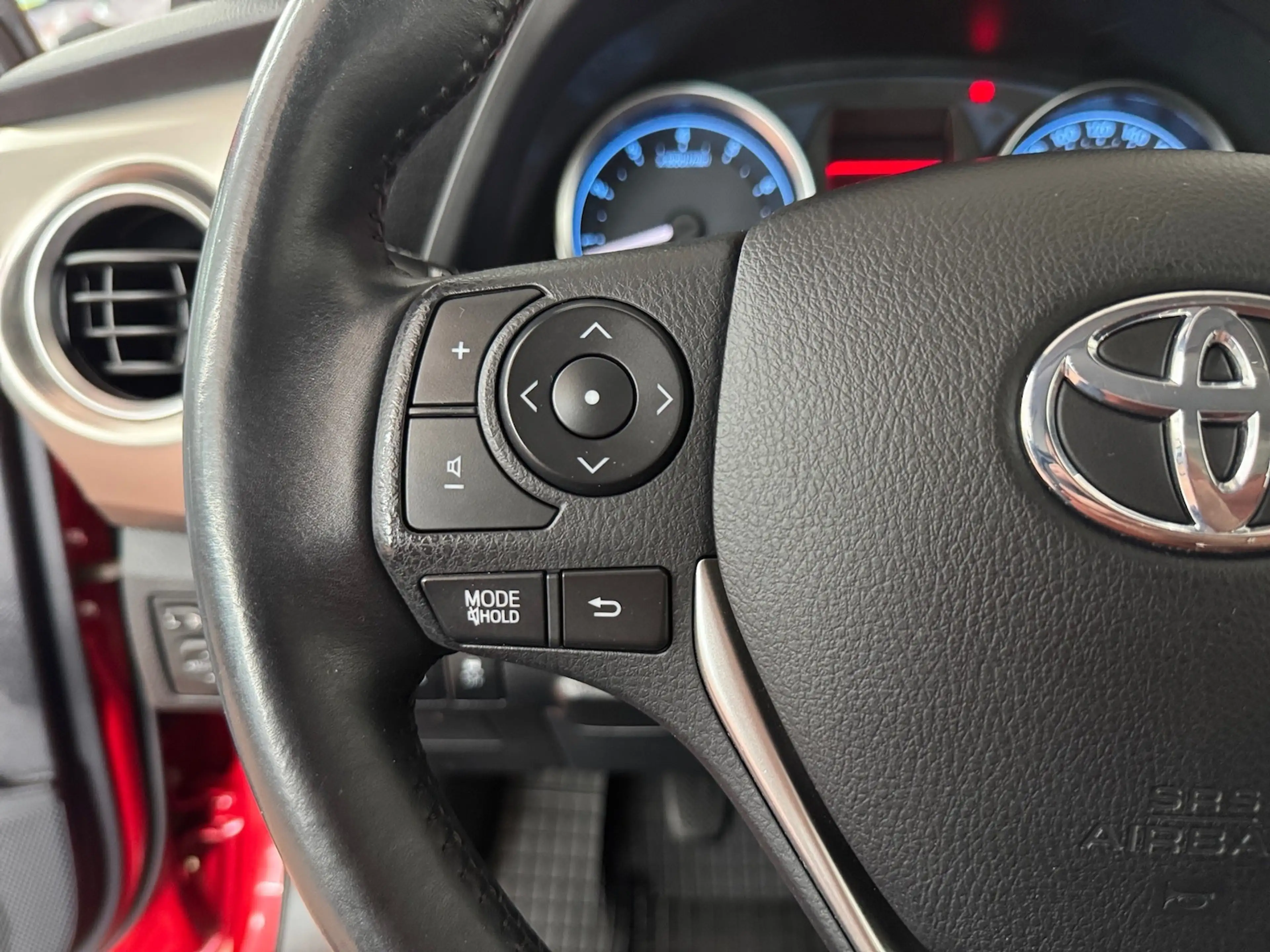Toyota Auris Start Edition Navi*Kamera*AHK*SHZ*Tempomat* — photo 15