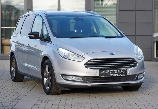 Ford Galaxy Titanium