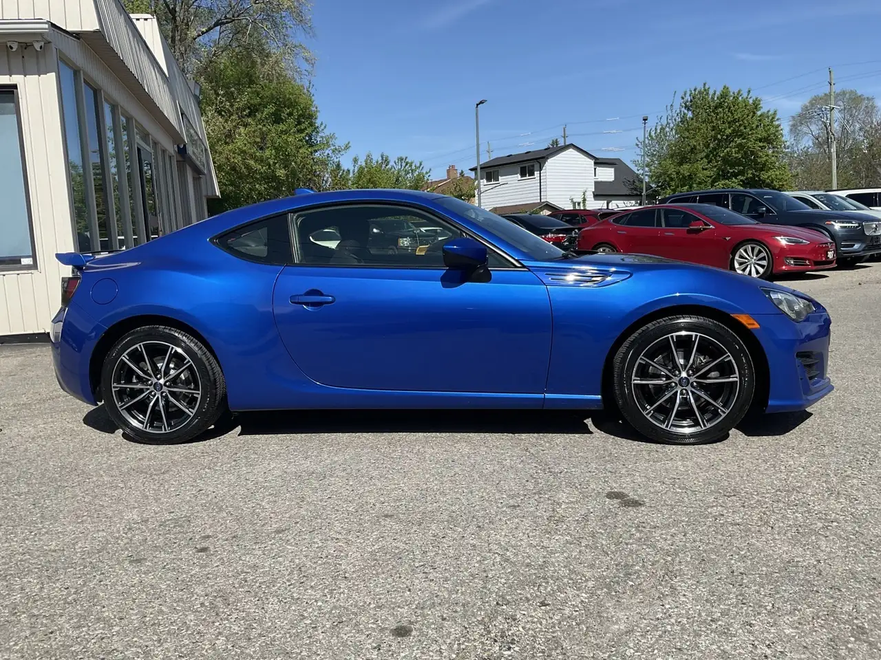 Subaru BRZ снимка Subaru BRZ
