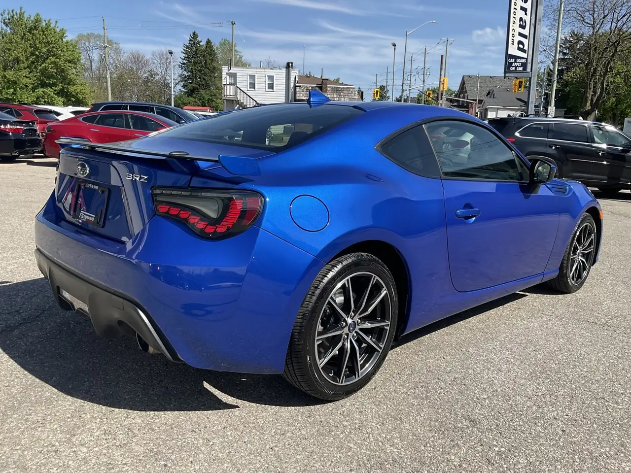 Subaru BRZ снимка Subaru BRZ