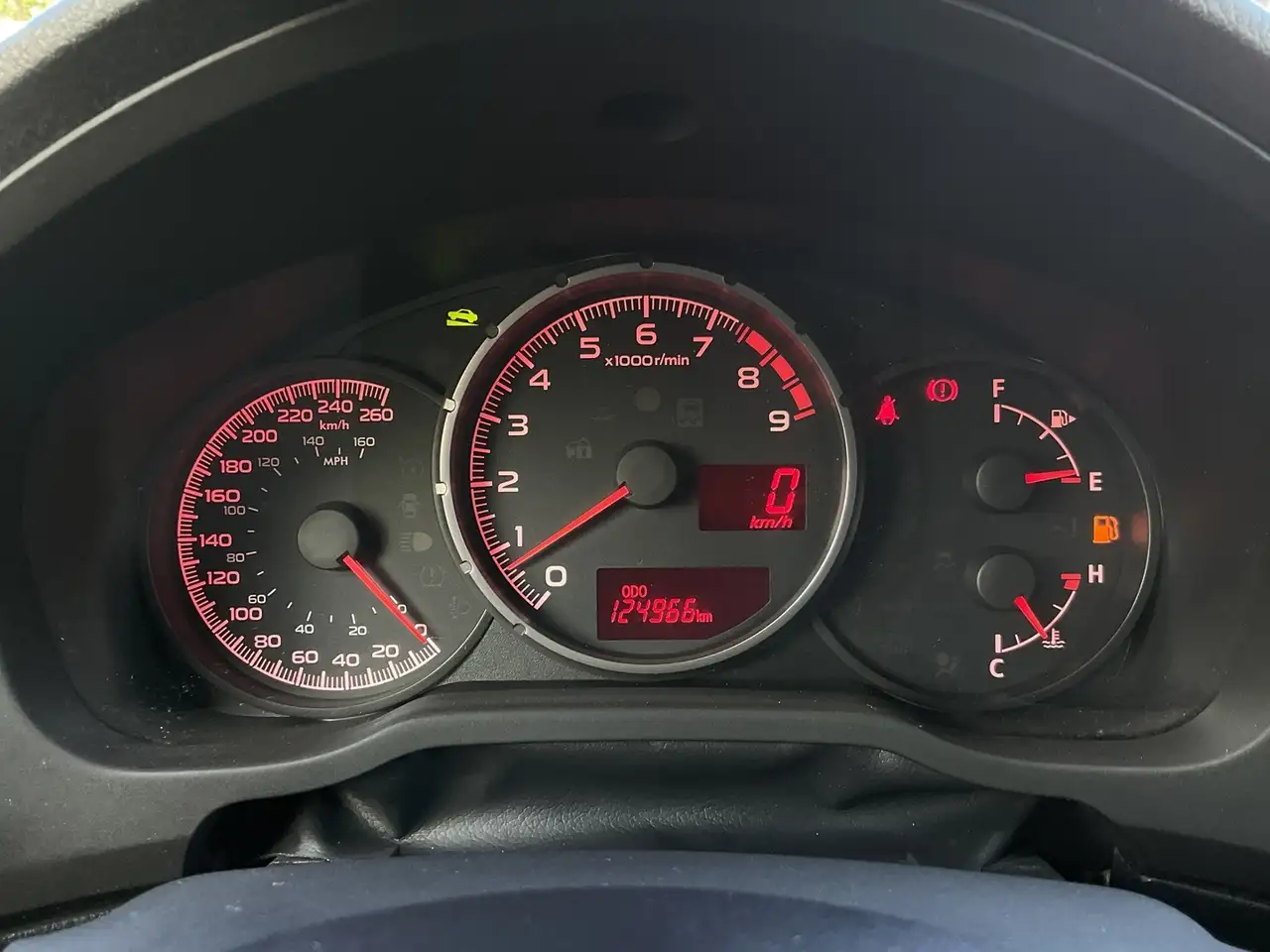 Subaru BRZ снимка Subaru BRZ