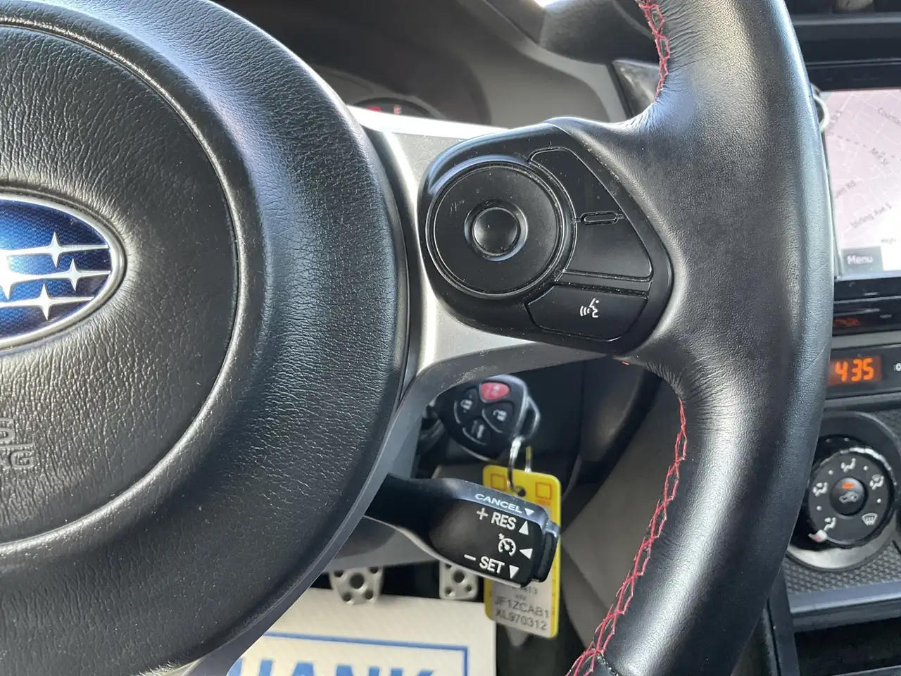Subaru BRZ снимка Subaru BRZ