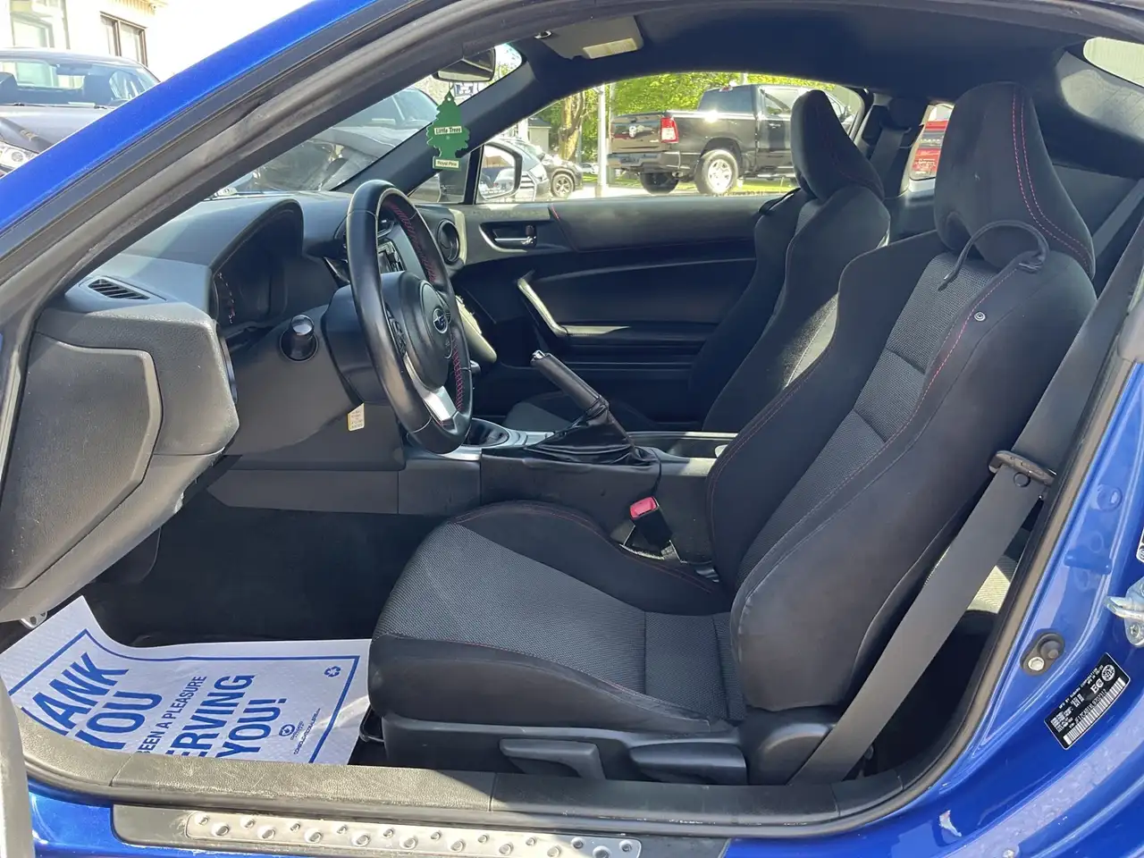 Subaru BRZ снимка Subaru BRZ