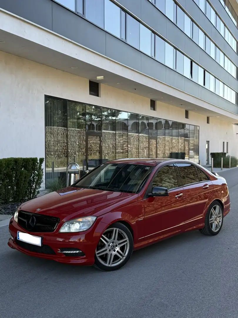 Mercedes-Benz C 350 CDI DPF 4Matic 7G-TRONIC BlueEFFICIENCY Avantgarde - 2