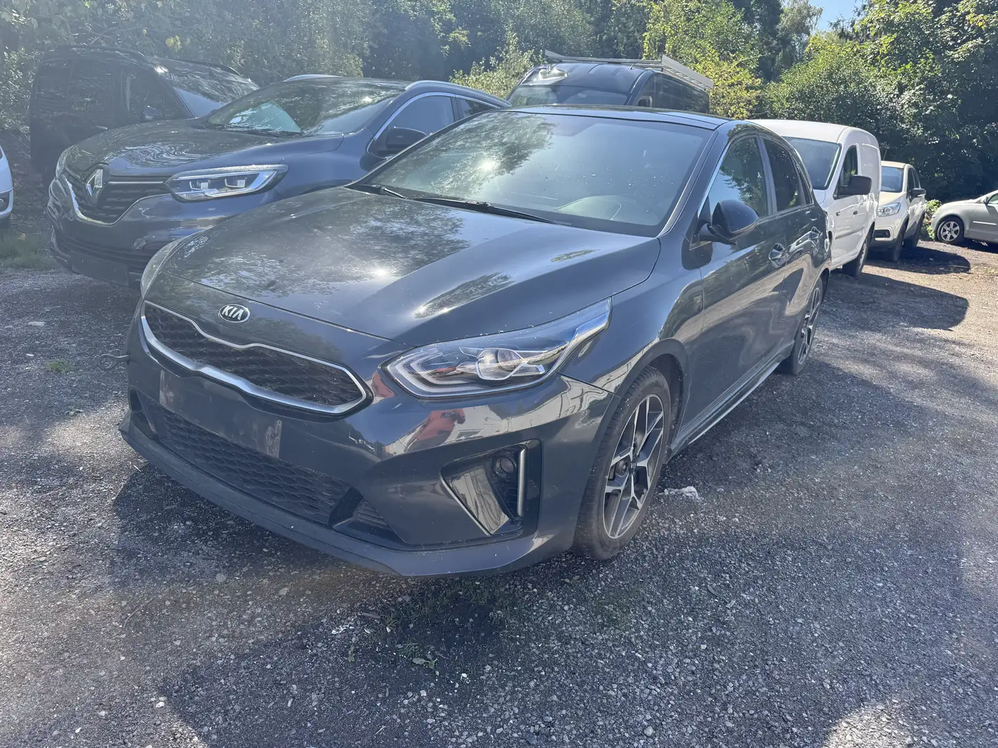 Kia Ceed / cee'd 1.6 CRDi DCT GT Line Gris - 1