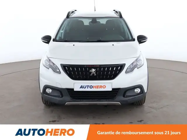 Peugeot 2008 view 9