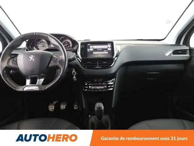 Peugeot 2008 view 12