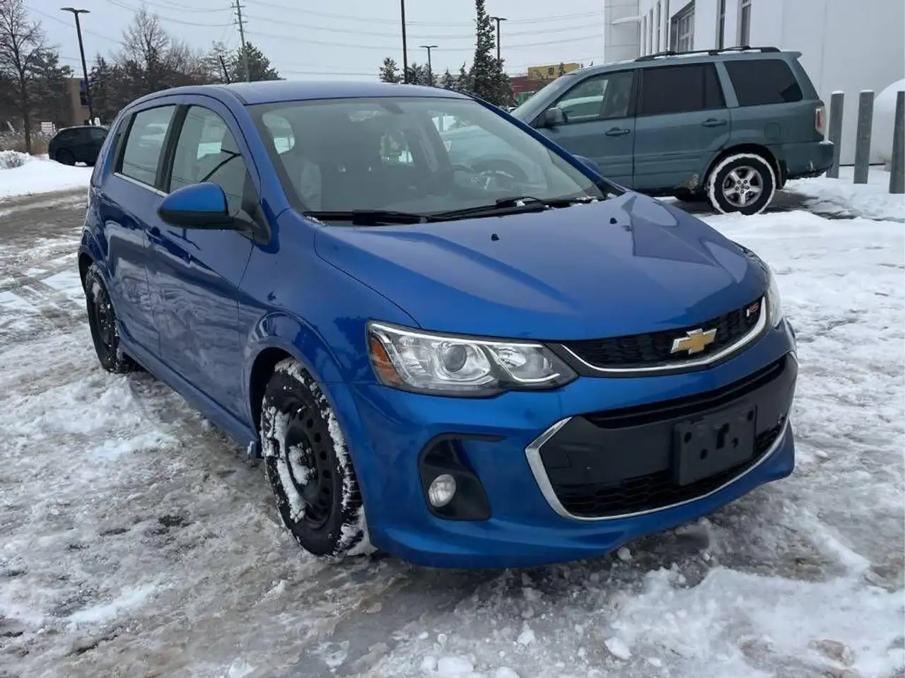 Chevrolet Sonic снимка Chevrolet Sonic