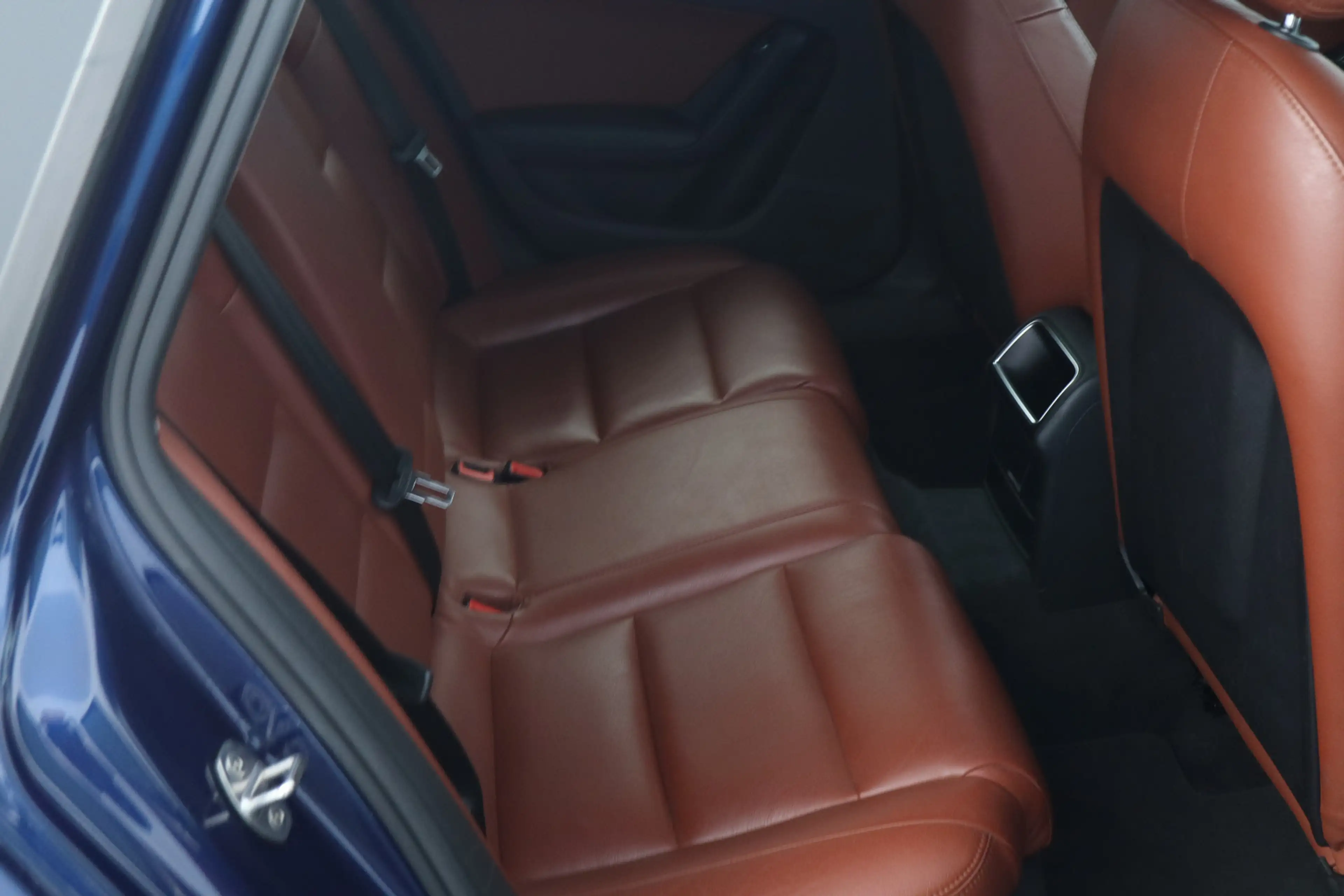 Audi A4 Avant 1.8 TFSI Business Edition/ Trekhaak!/ Xenon/ — photo 20