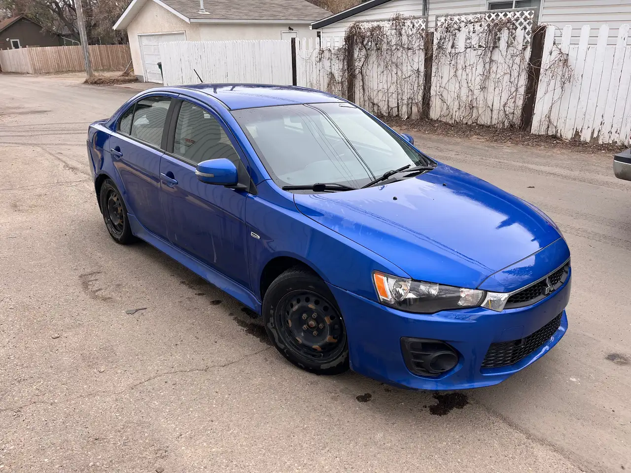 Mitsubishi Lancer photo Mitsubishi Lancer