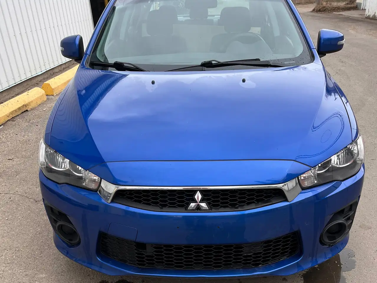 Mitsubishi Lancer photo Mitsubishi Lancer