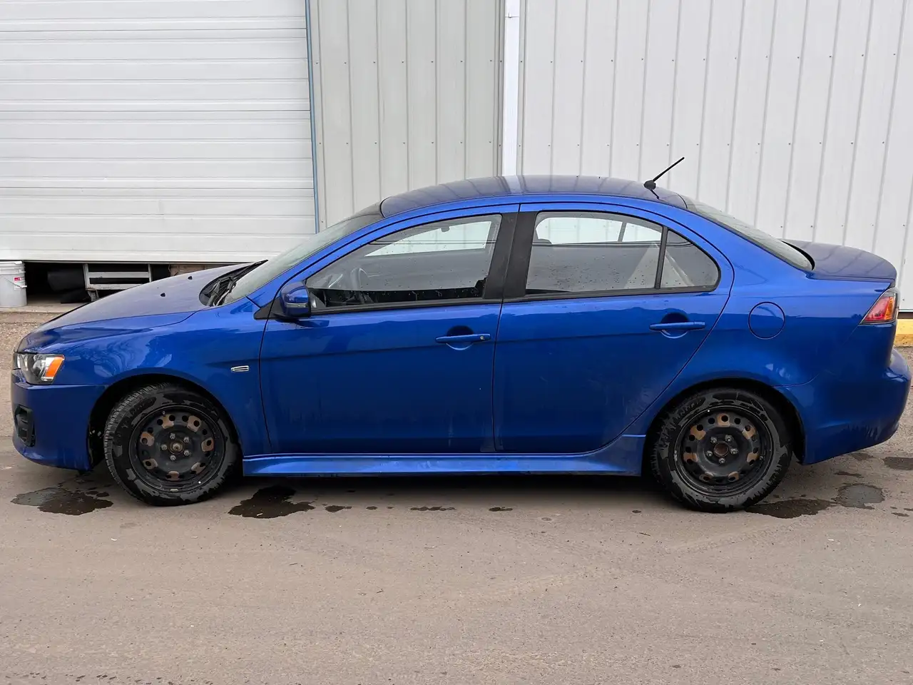 Mitsubishi Lancer photo Mitsubishi Lancer