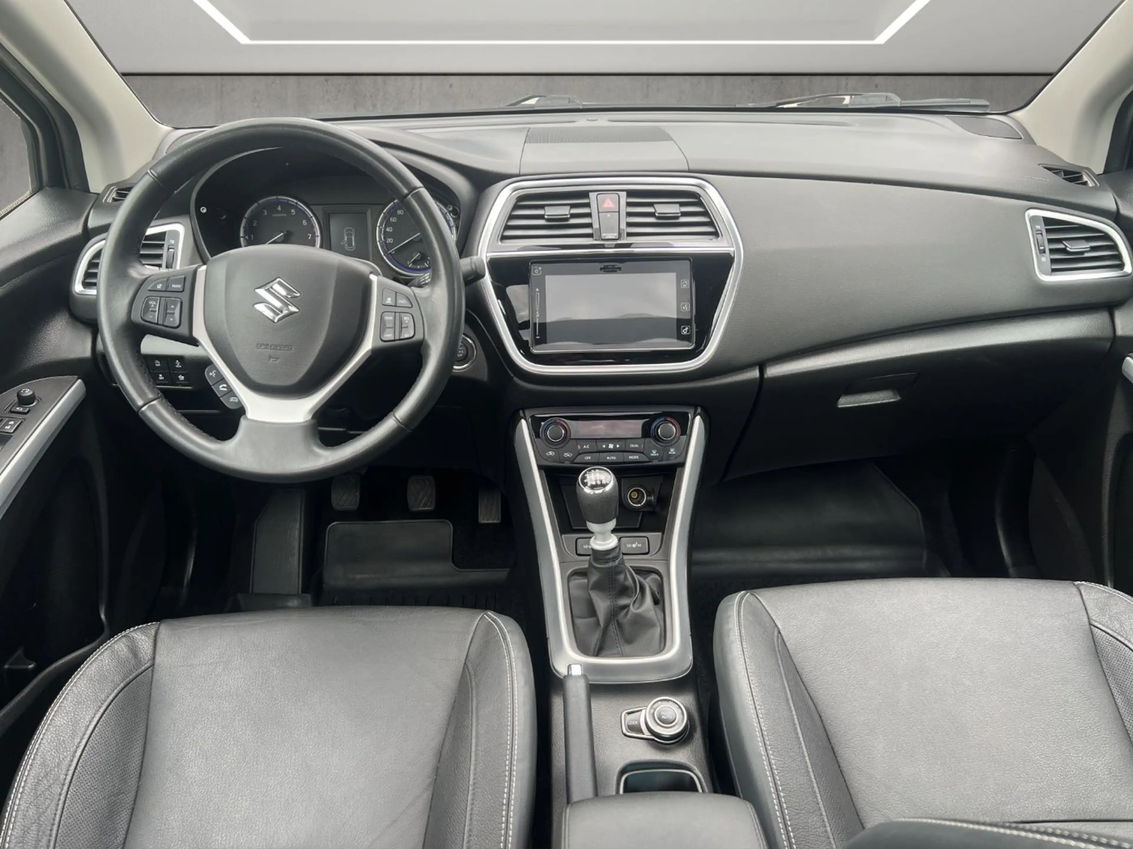 Suzuki SX4 S-Cross 1.4 DITC Allgrip flash — photo 6