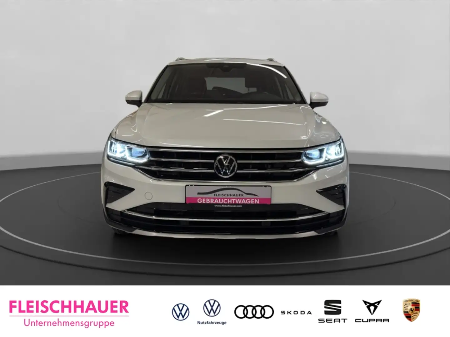 Volkswagen Tiguan Elegance 2.0 TDI Matrix+Navi+AHK+19''+Stdhzg+Kamer Weiß - 2