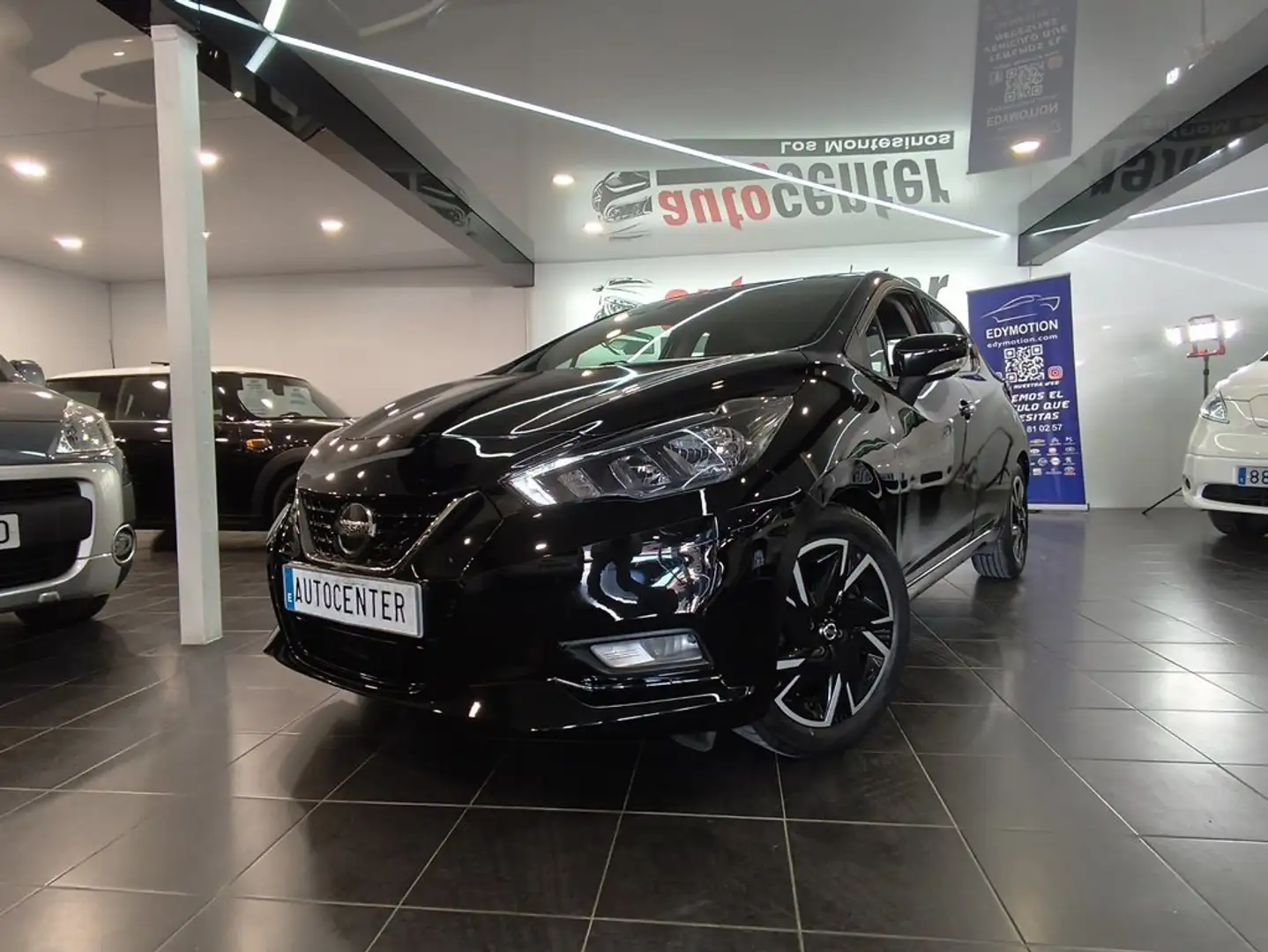 Nissan Micra IG-T 68 kW (92 CV) E6D-F CVT Acenta Negro - 1