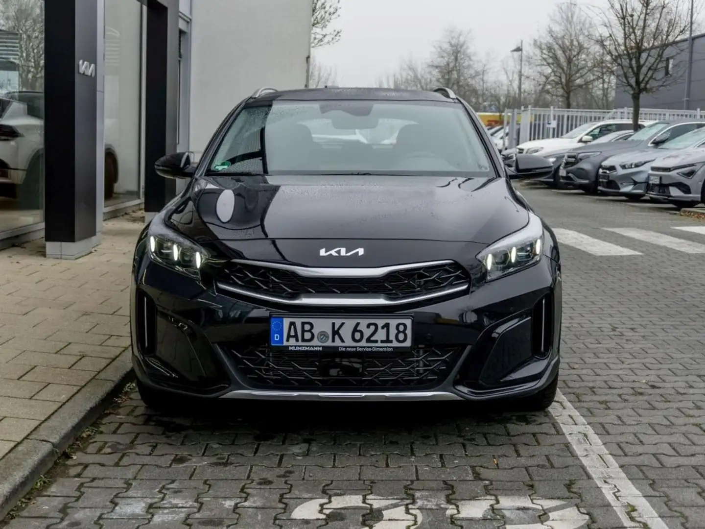 Kia XCeed 1.6T DCT Spirit Navi Kamera SHZ-Fond Schwarz - 2