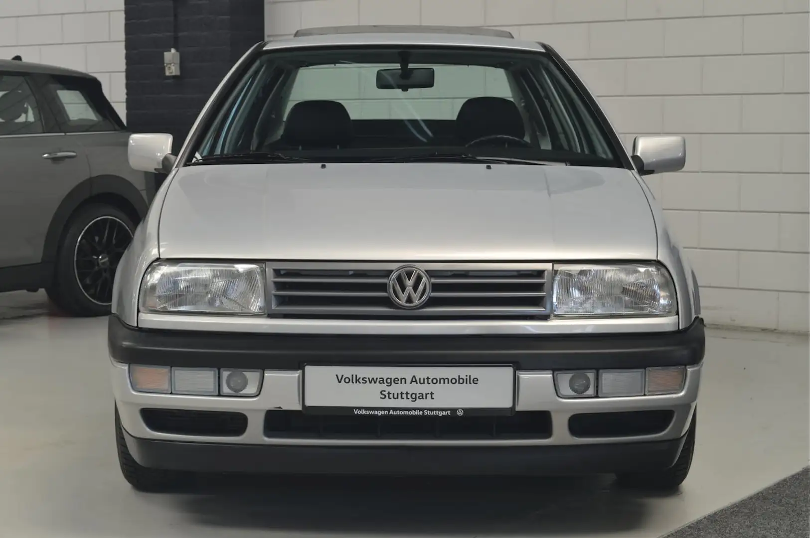 Volkswagen Vento 1.8 GL // 46.000 km // LEDER // OPEN DAK // COLLEC Plateado - 2