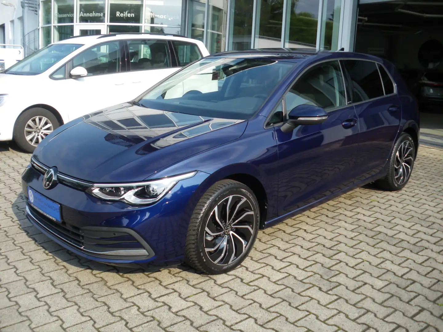 Volkswagen Golf Active Bleu - 2