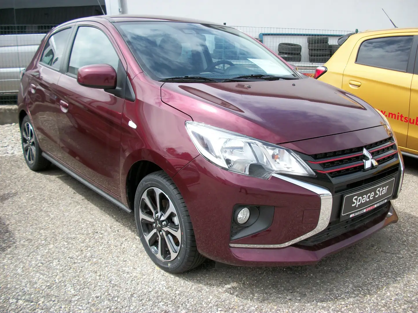 Mitsubishi Space Star 1.2 Invite AS&G SDA Rot - 1