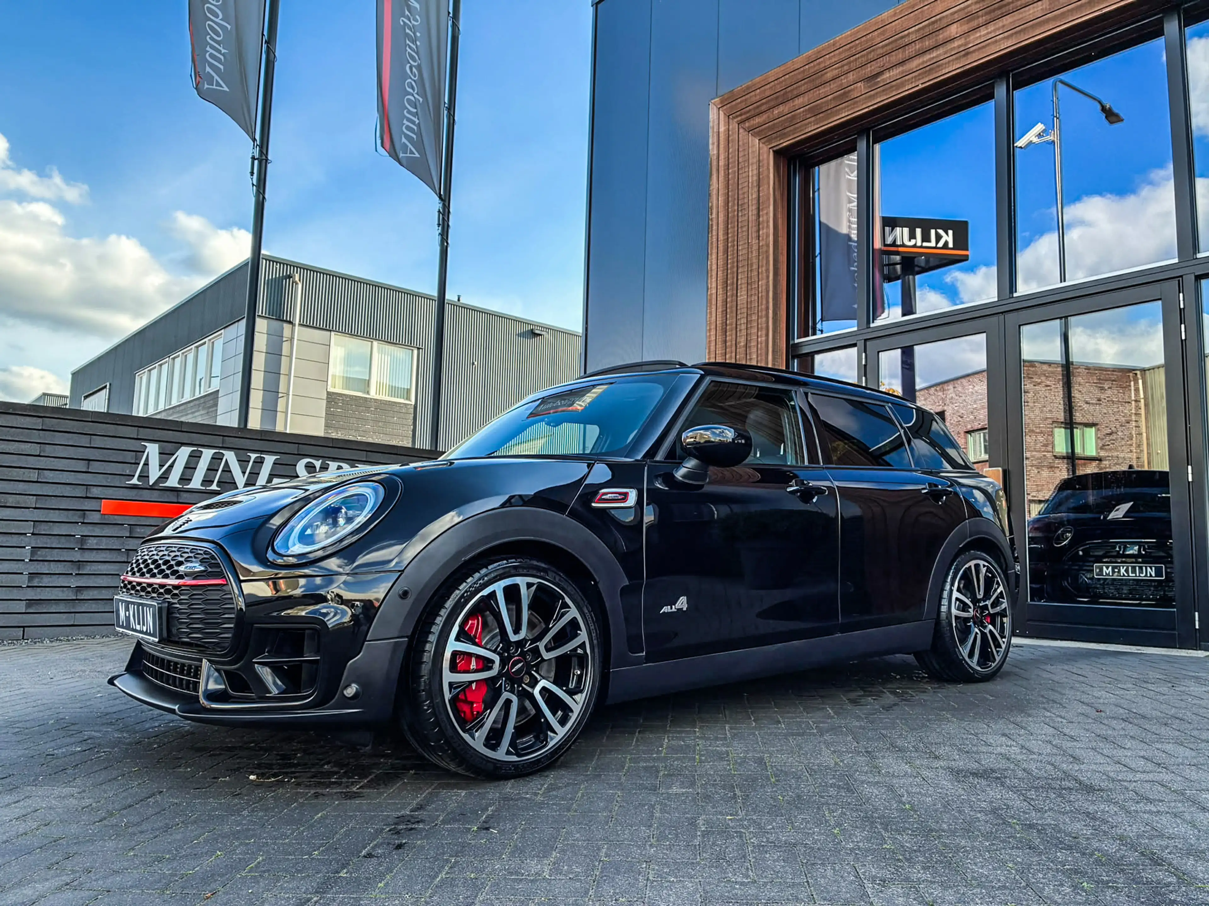 MINI John Cooper Works Clubman 2.0 JCW ALL4 Blackline F1 aut 306pk/Memory/Pano/Np — photo 7