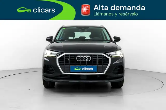 Audi Q3 view 2
