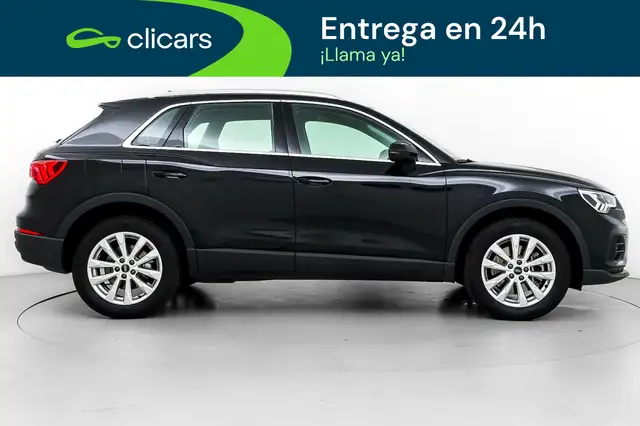 Audi Q3 view 7