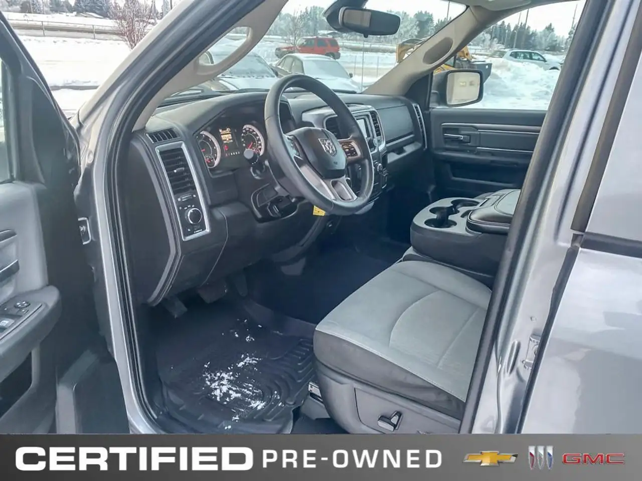 RAM 1500 снимка RAM 1500