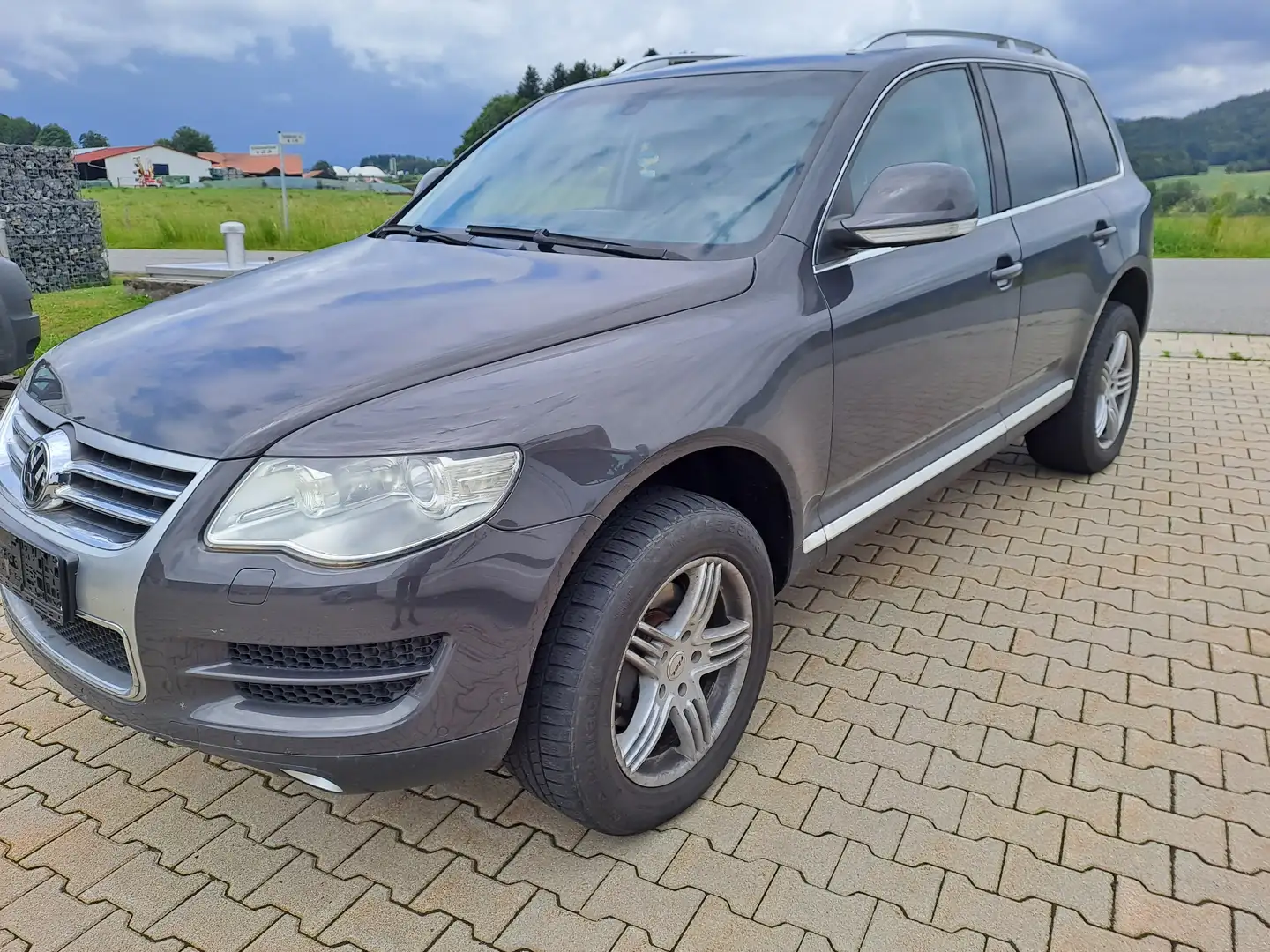 Volkswagen Touareg 3.0 V6 TDI DPF Aut. Gris - 2